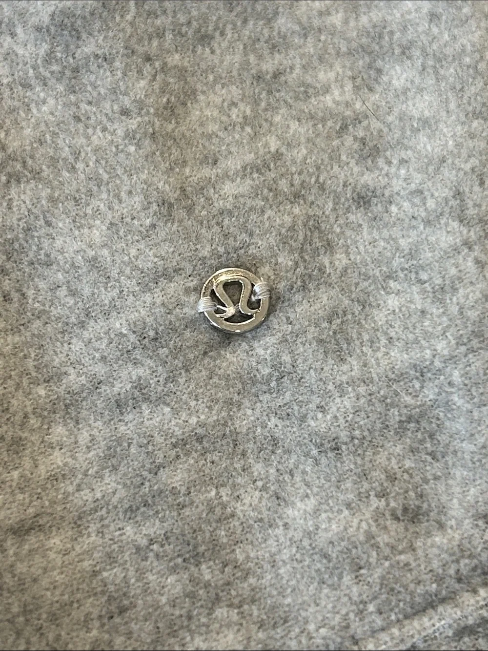 Lululemon Go Forward Pullover Fleece in heathered‎ core light grey Size 12